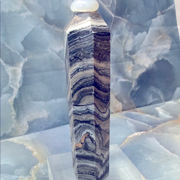 This 31/2” Crazy lace agate Tower is one of MOTHER NATURES Hippie Collection - Picture 1 of 3